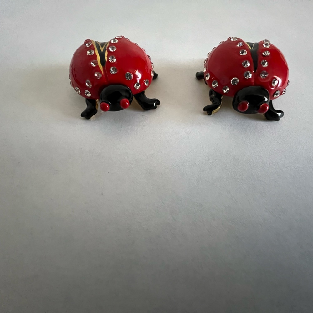Joan Rivers Happy Bee Pin - Picture 2 of 3